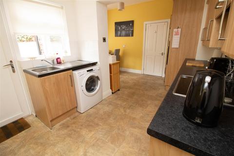 6 Burnop Terrace, Rowlands Gill, NE39 2AH
