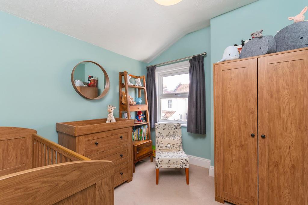 TEERTSYBUR84 - Bedroom K.jpg