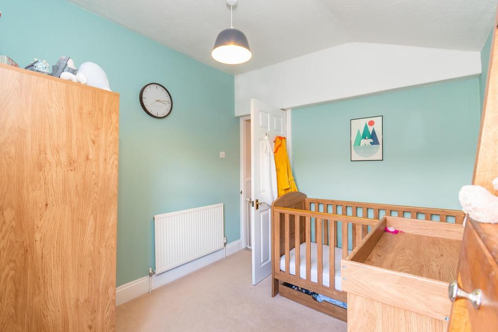 TEERTSYBUR84 - Bedroom J.jpg