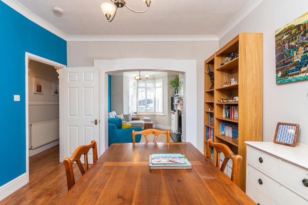 TEERTSYBUR84 - Dining Room C.jpg