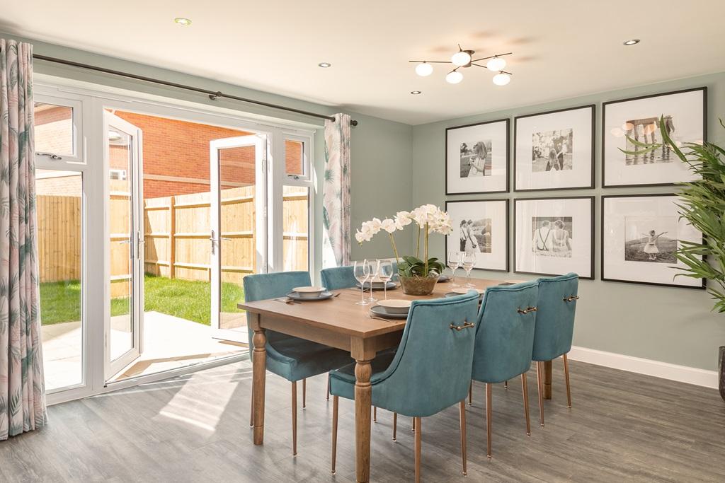 Dining area Houghton 212