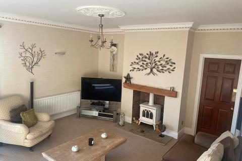 6 Deepdale Close, Whickham, Newcastle Upon Tyne, NE16 5SN