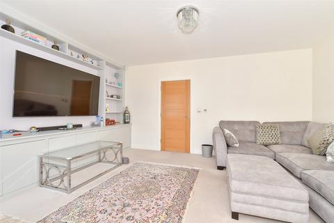 4 bedroom semi-detached house for sale, Beacon Close, Rottingdean, Brighton, East Sussex