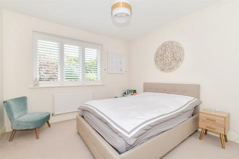 2 Beacon Close, Rottingdean, Brighton, BN2 7FY