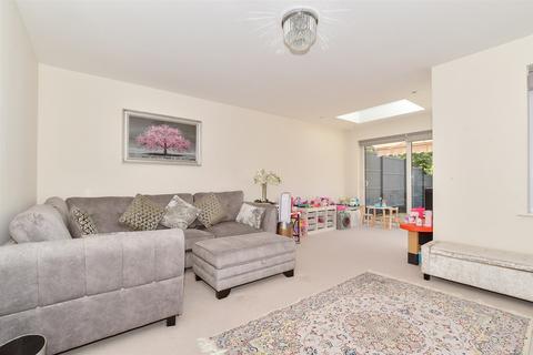 4 bedroom semi-detached house for sale, Beacon Close, Rottingdean, Brighton, East Sussex