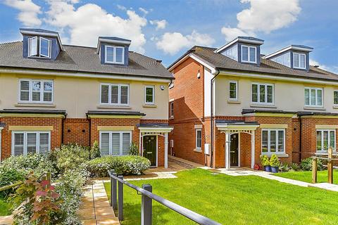 4 bedroom semi-detached house for sale, Beacon Close, Rottingdean, Brighton, East Sussex