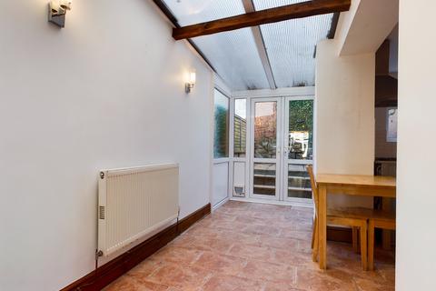3 Castle Square, Mumbles, Swansea, SA3 4BJ