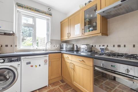 38 Springbank Road, London, SE13 6SN