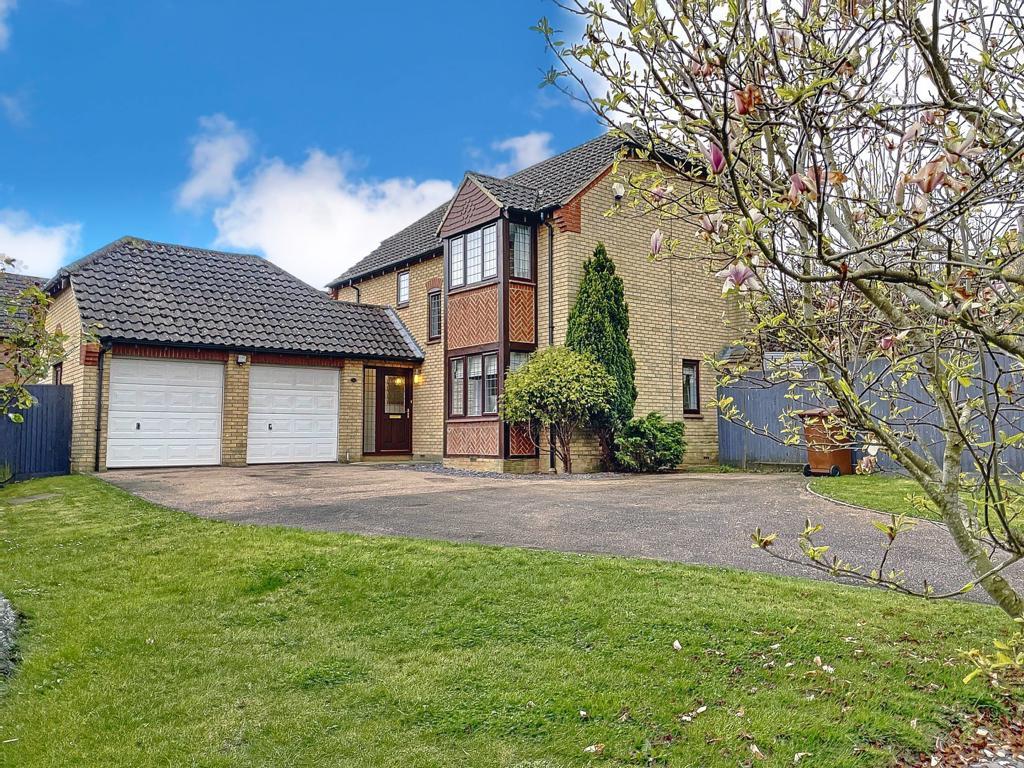 Scholey Close, Halling, Kent, ME2 1JZ 4 bed detached house £600,000
