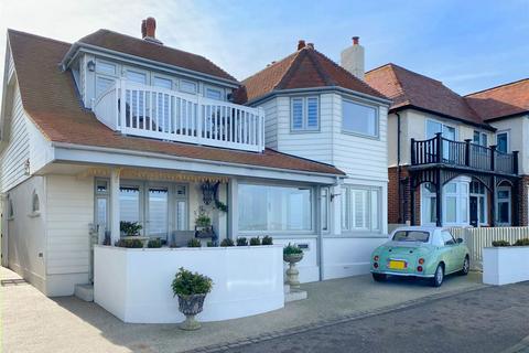 4 bedroom detached house for sale, Western Esplanade, Herne Bay