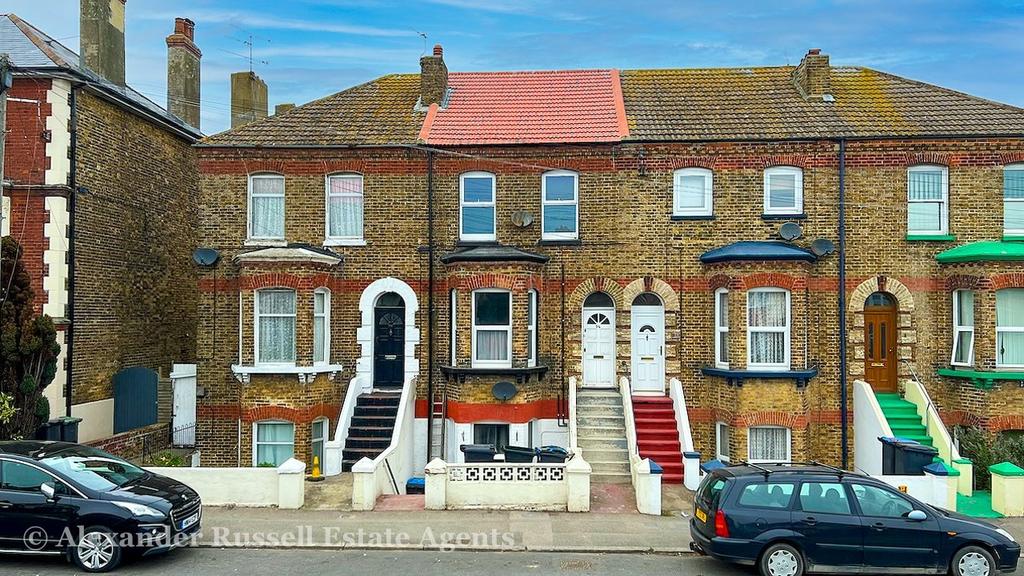 Canterbury Road, Westbrook, Margate, CT9 3 bed block of apartments for