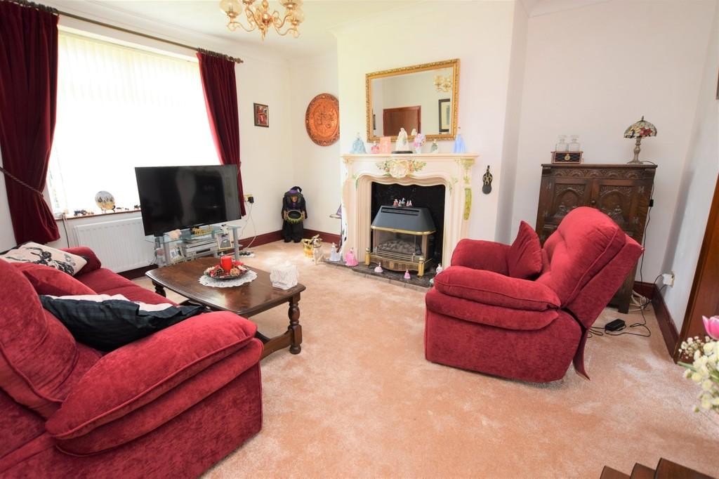 St. Edmunds Terrace, Dipton, Stanley 3 bed end of terrace house for