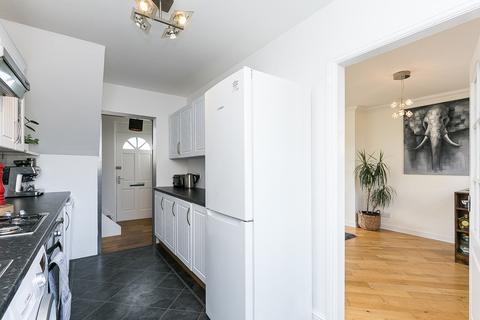 20 Cottage Lane, EH21 7HP