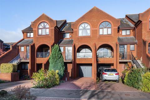 4 bedroom terraced house for sale - Old Mill Close, Exeter