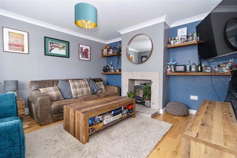 123 Limbrick Lane, Goring By Sea, Worthing, BN12 6AQ