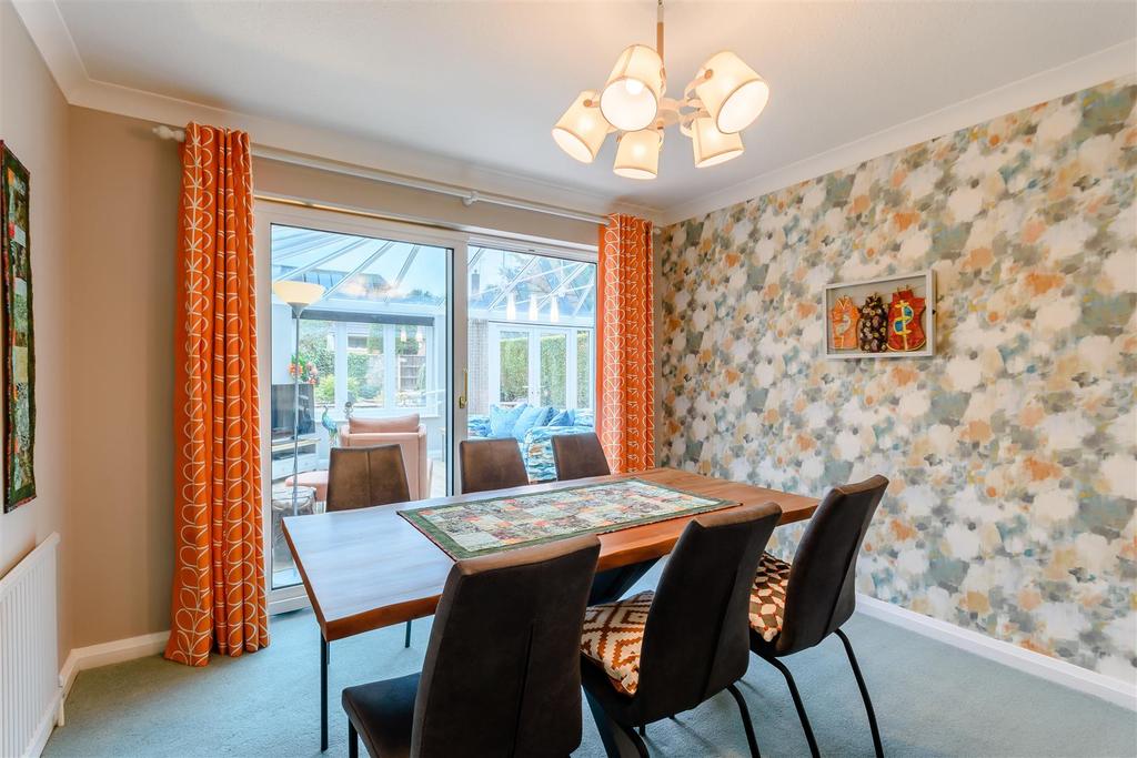 8499036-Interior16.jpg