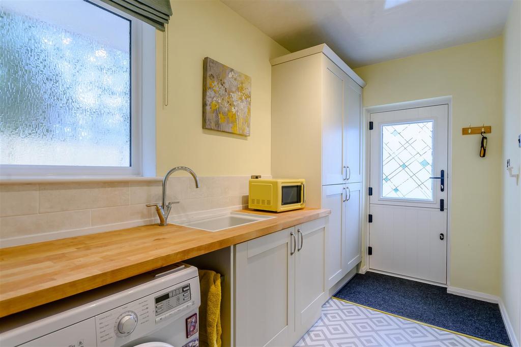8499036-Interior21.jpg