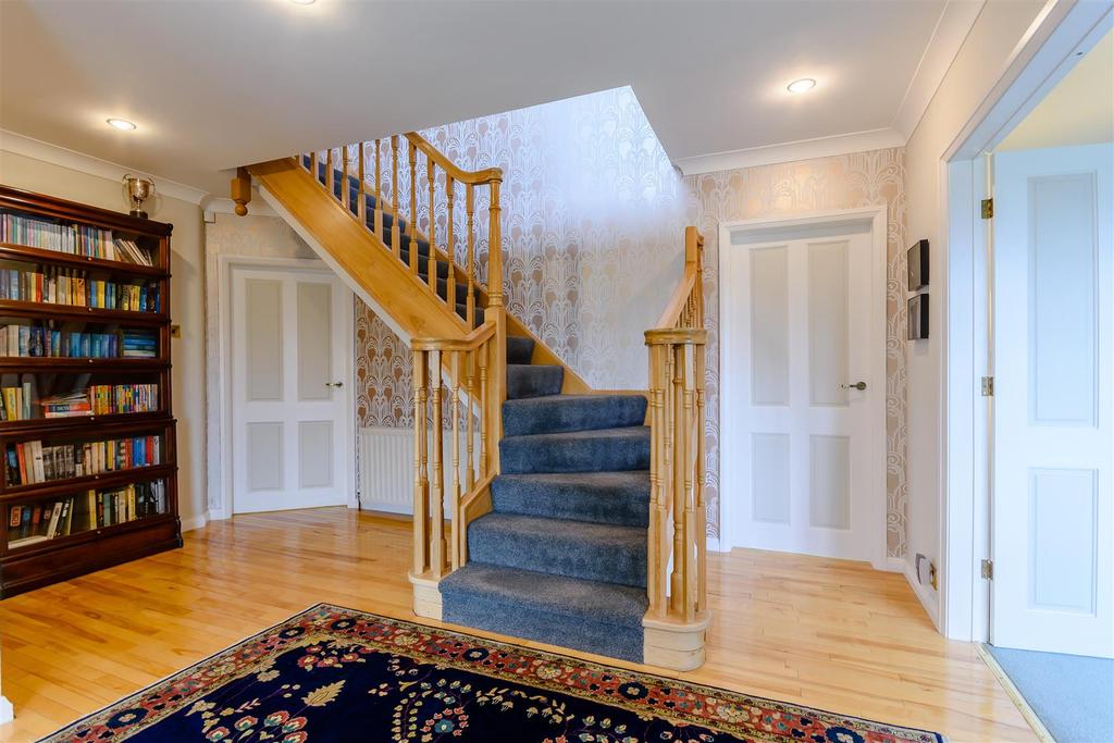 8499036-Interior11.jpg