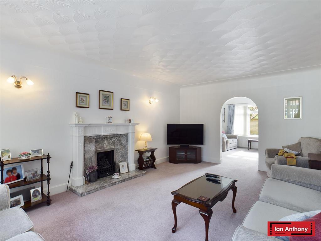 Sefton Gardens, Aughton, Ormskirk 4 bed detached house £499,950