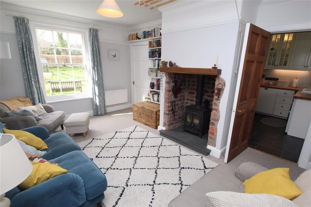 Penybontfawr 3 bed detached house for sale £395,000