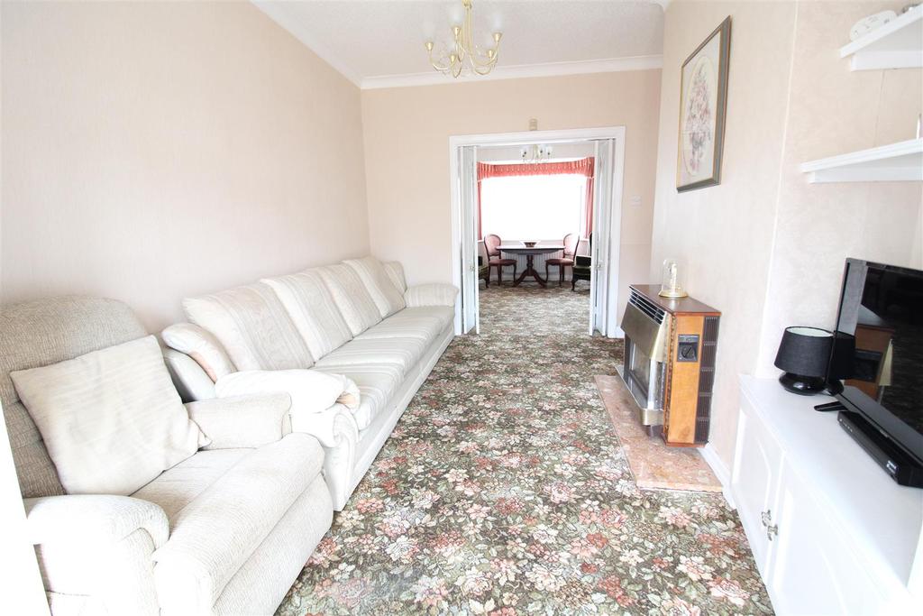Marina Road, Darlington 3 bed semidetached house £145,000