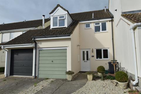 3 bedroom semi-detached house to rent, St Medard Road, Wedmore