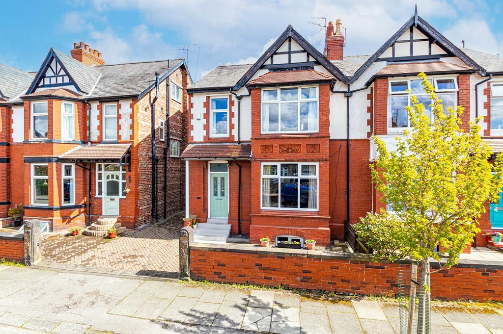 Spennithorne Road, Urmston... 4 bed semidetached house £550,000