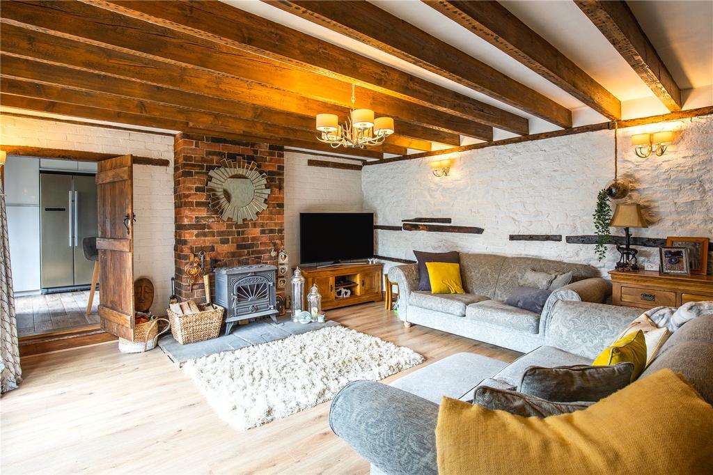 The Coach House, Middleton Scriven... 4 bed barn conversion £475,000