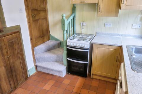 2 bedroom cottage to rent, Beckside, Carleton BD23