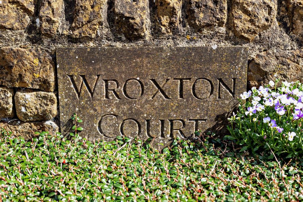 Wroxton Court