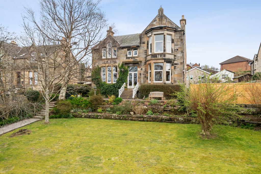 Carrick Drive, Mount Vernon, Glasgow, G32 0RW 4 bed detached house £