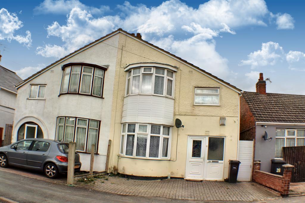 St. Ives Road, Off Barkby Road, Leicester LE4 3 bed semidetached house