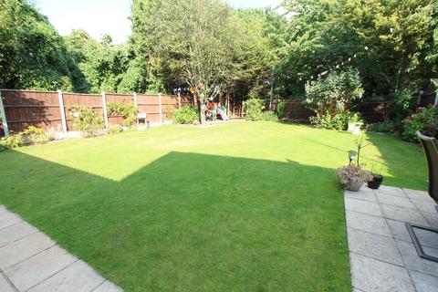 66 Catharine Close, Chafford Hundred, Grays, RM16 6QH