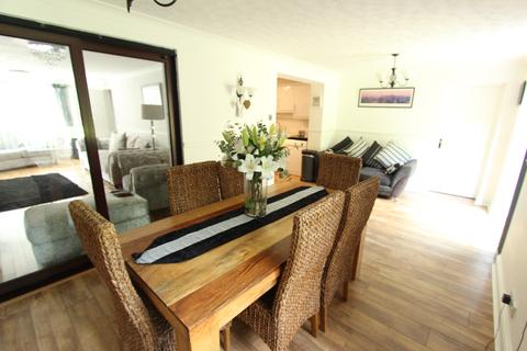 66 Catharine Close, Chafford Hundred, Grays, RM16 6QH