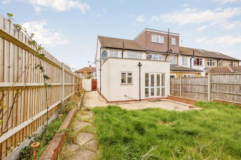 7 Ferrymead Drive, Greenford, UB6 9TS