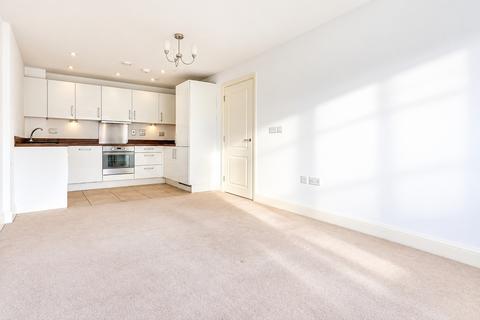 2 bedroom apartment to rent, Cross Close, Cirencester, GL7
