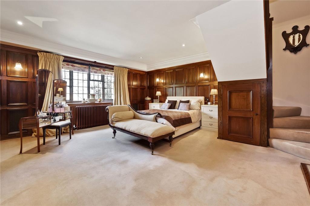 Main Bedroom