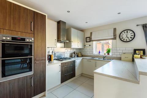 47 Asquith Park, Sutton Courtenay, Abingdon, OX14 4FL