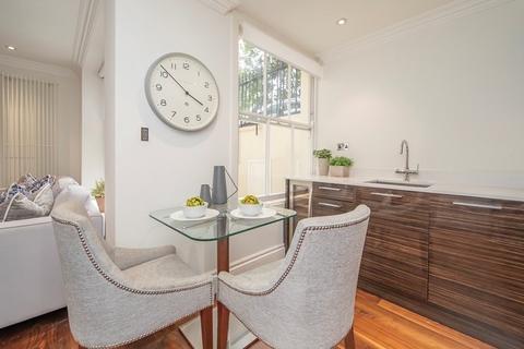 1 bedroom apartment to rent, Kensington Gardens Square, Bayswater