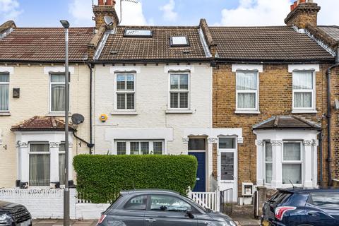50 Graveney Road, London, SW17 0EH