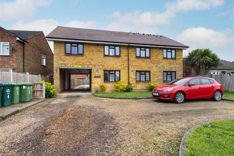 7, Saxon Court Hithermoor Road, Staines, TW19 6BA