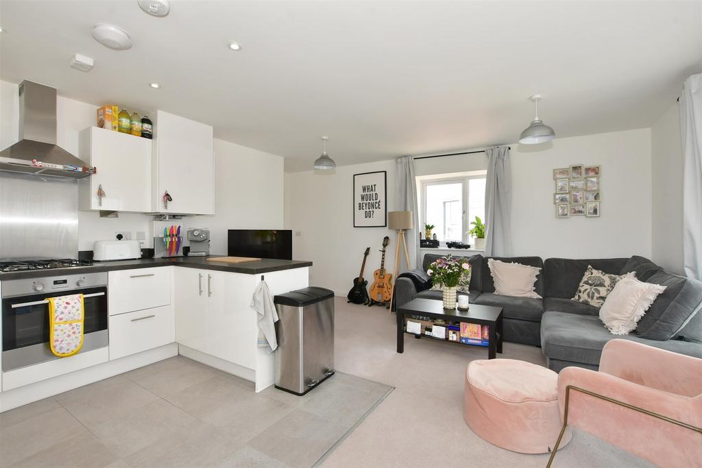 Kitchen/Lounge