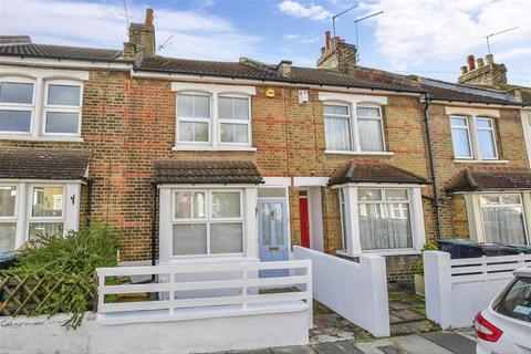 Grosvenor, 8 Cecil Road, Gravesend, DA11 7DG