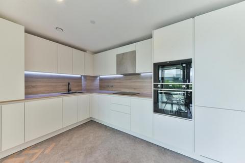2 bedroom apartment to rent, Skyline Apartments, Three Waters, London, E3