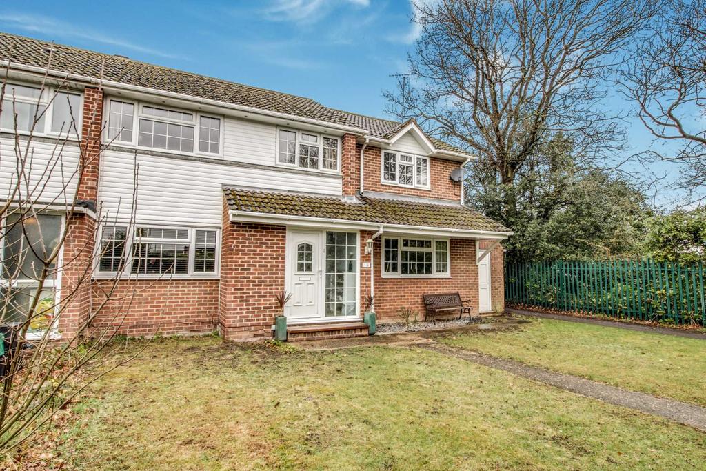 Highgate Road, Woodley 4 bed end of terrace house £525,000