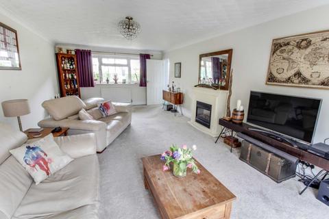 37 Highgate Road, Woodley, Reading, RG5 3ND