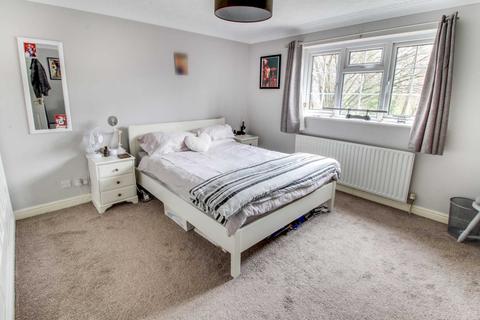 37 Highgate Road, Woodley, Reading, RG5 3ND
