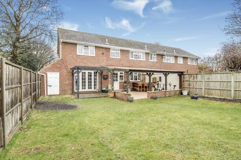 37 Highgate Road, Woodley, Reading, RG5 3ND
