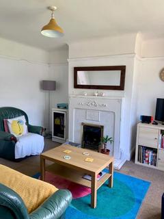 2 bedroom terraced house to rent, St. Michaels Lane, Burley, Leeds LS4 2PD