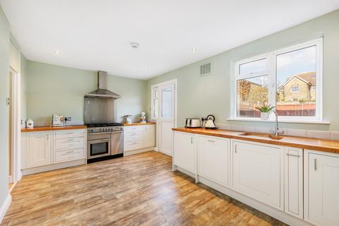 30a Osterley Park View Road, London, W7 2HH